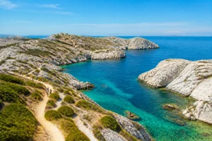 Combien de temps pour visiter les îles du Frioul ?