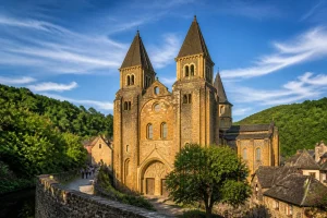 L'abbaye de Conques : trésors romans et pèlerinage